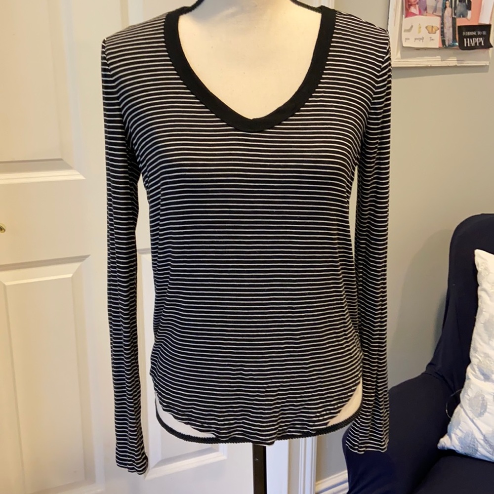 Favorite V-neck